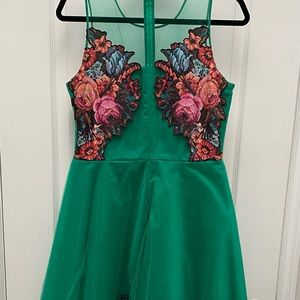 Sachin & Babi Emerald Green dress size 10